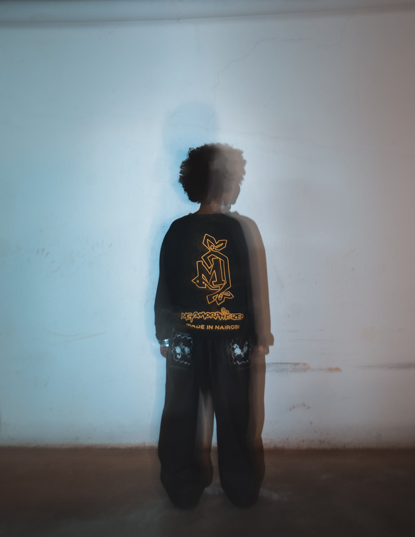NAIROBI L.S TSHIRT [NAVY]