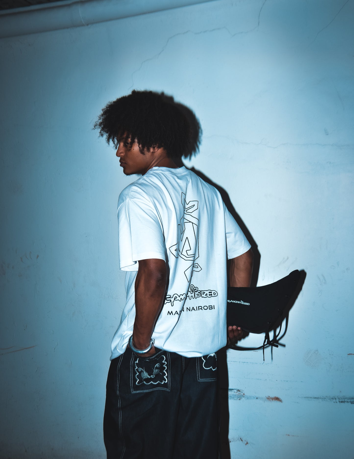 MWEZI SIDE BAG [BLACK]