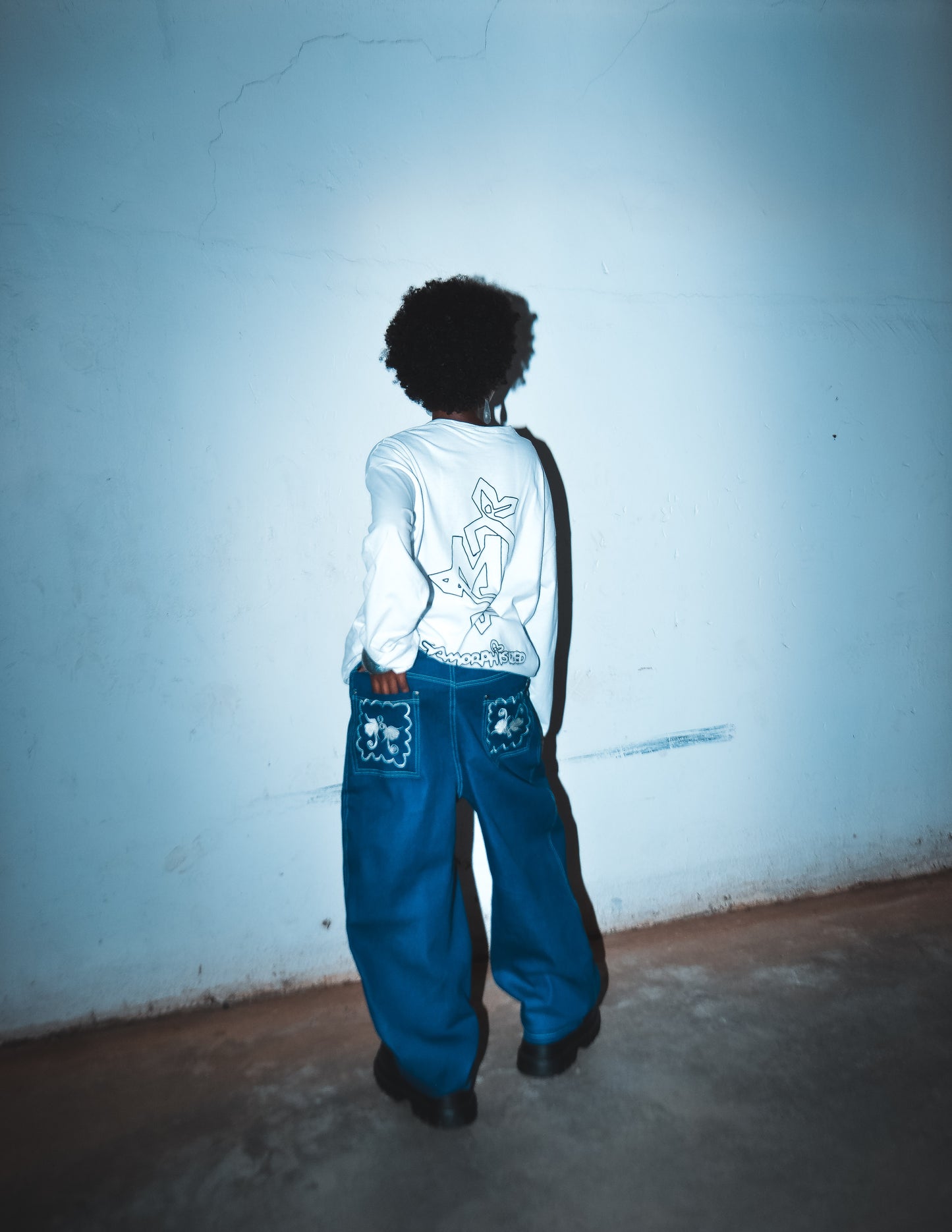 NAIROBI L.S TSHIRT [WHITE]