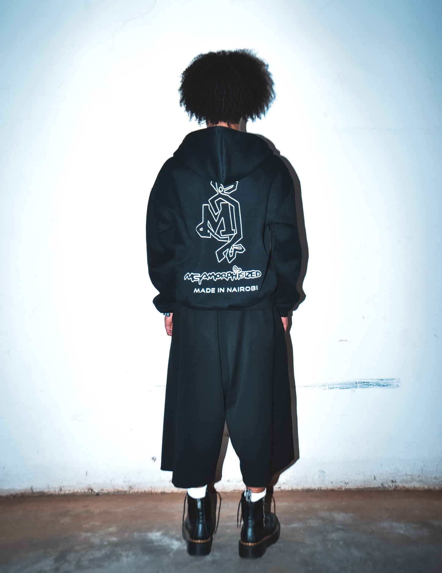 NAIROBI ZIP UP HOODIE [BLACK]
